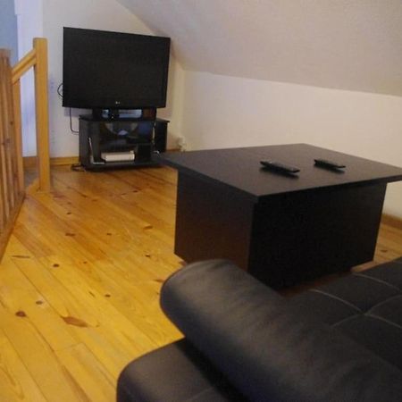 Appartement Rdc Dans Jolie Parc Arbore Beure Exterior photo